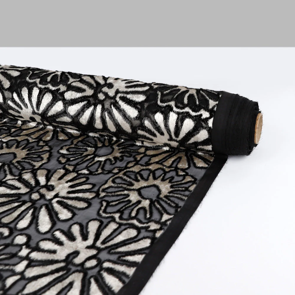 Aster Devoré Velvet - Ivory - Image 3