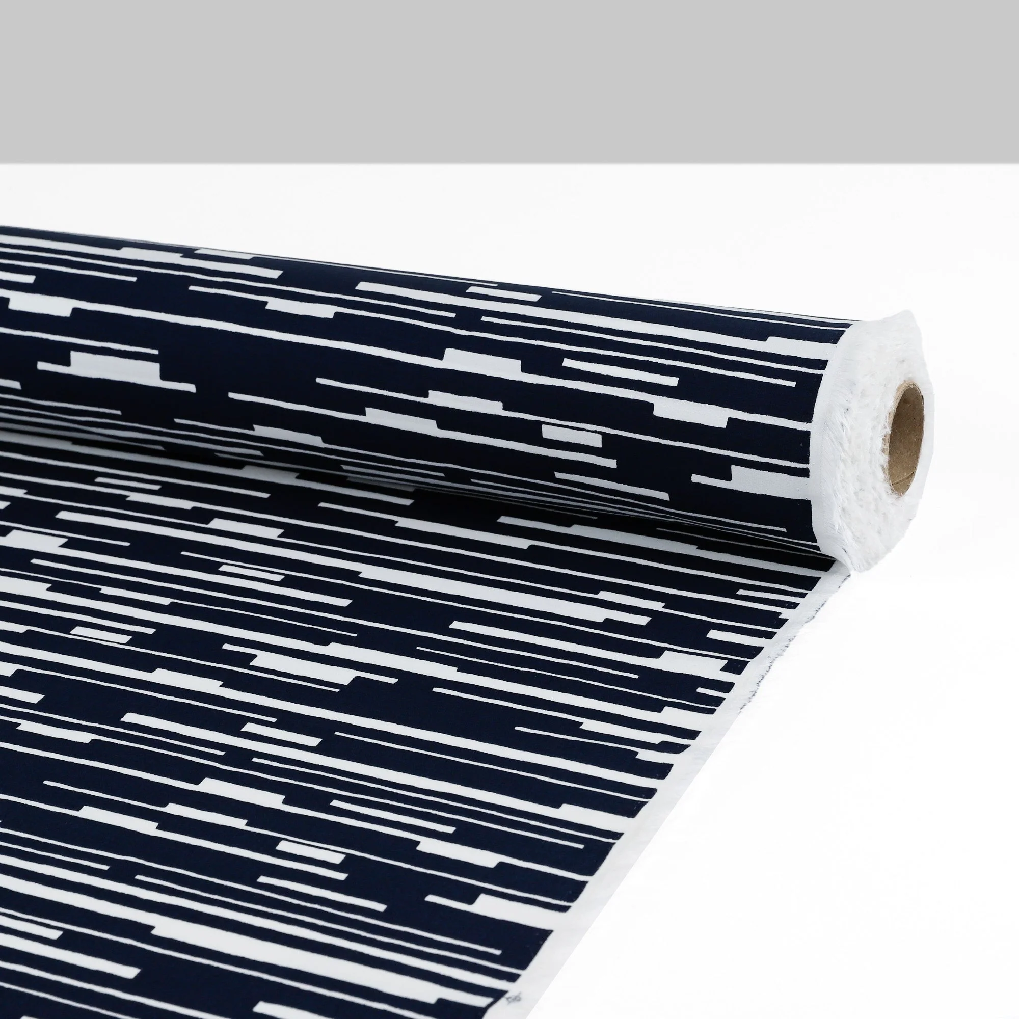 Broken Stripe Stretch Cotton/Ecovero - Marine - Image 3