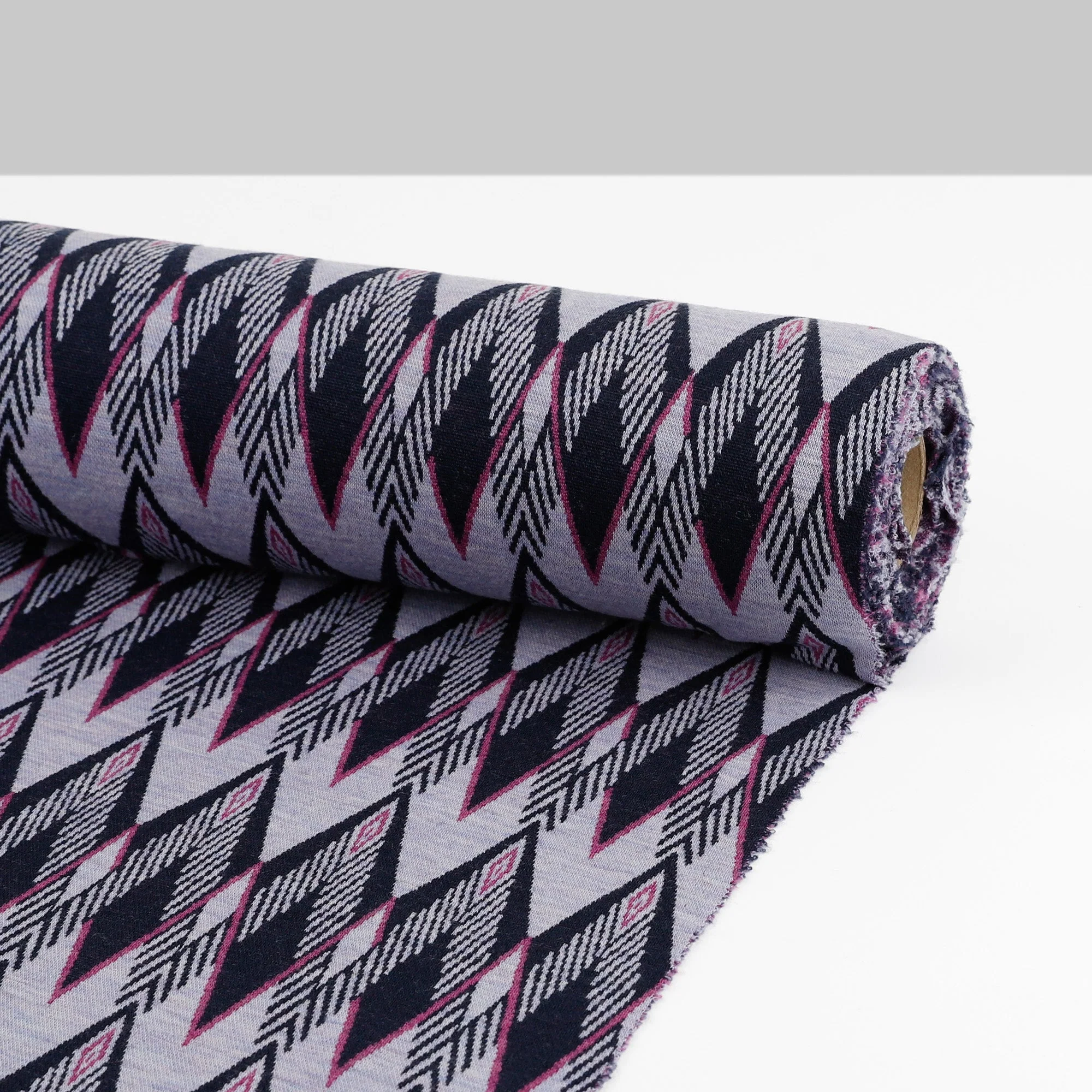 Deco Diamonds Merino Jacquard - Wisteria - Image 3