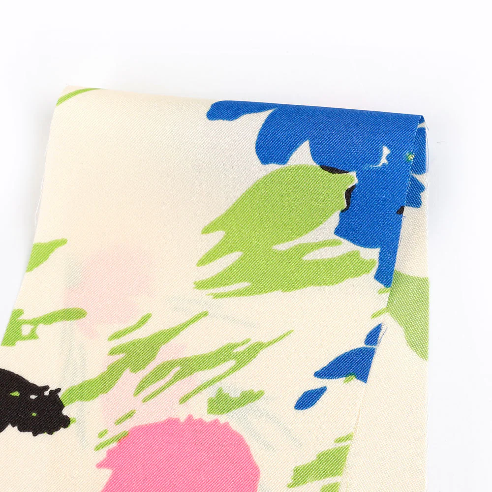 Harvest Bouquet Poly Twill - Apple