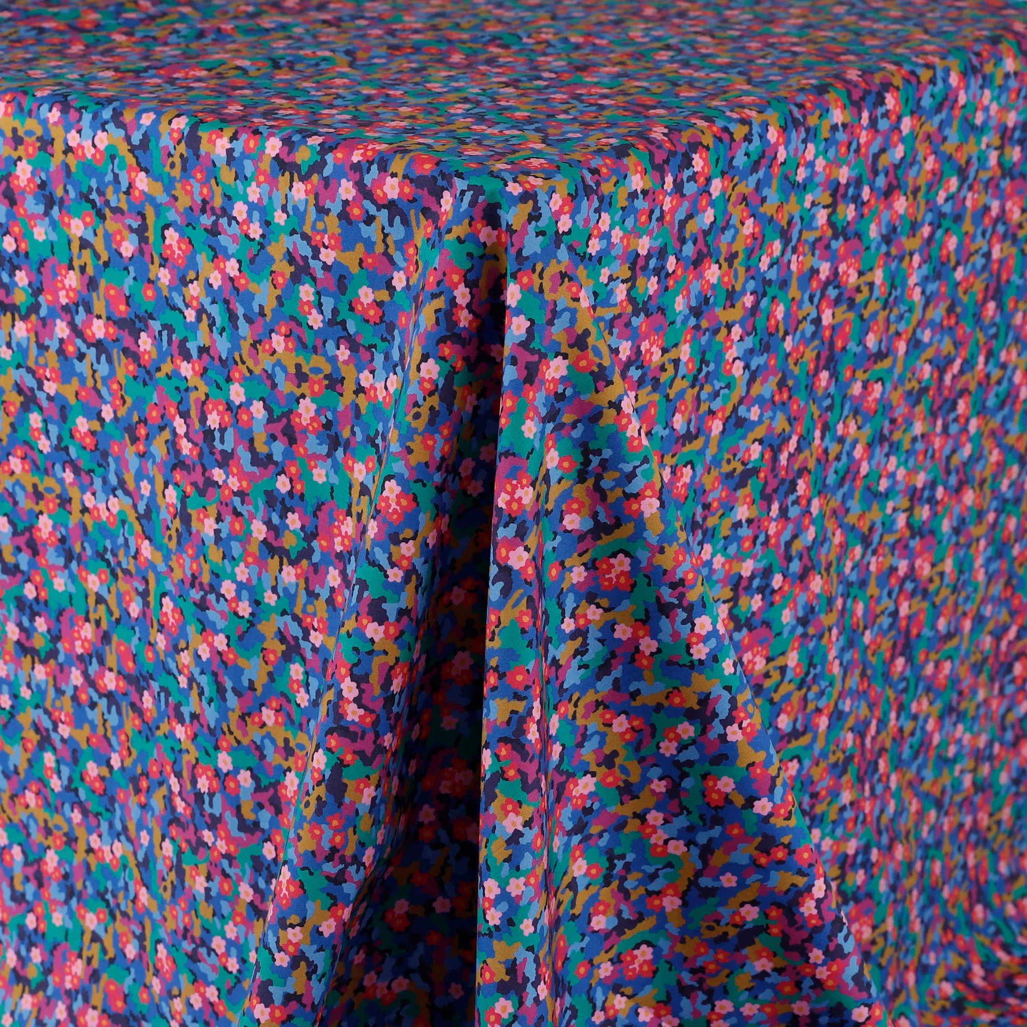 Liberty Piccadilly Poplin - Adam Sapphire/C - Image 2