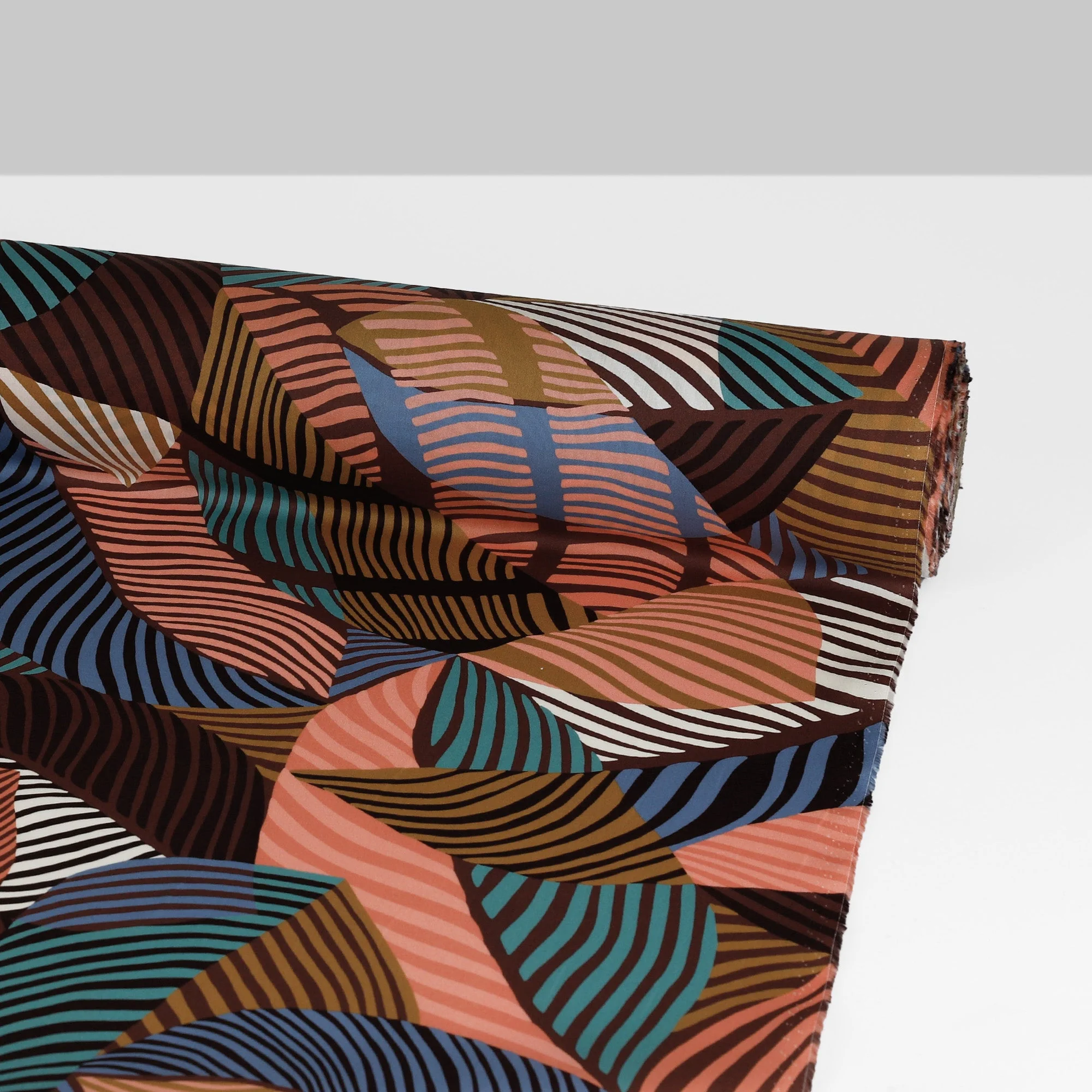 Liberty Tana Lawn - Tumbling Wilde/A - Image 3
