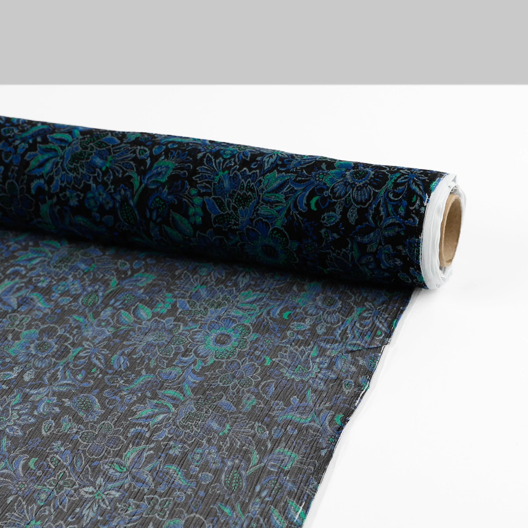 Tropical Flower Silk Yoryu - Black - Image 3